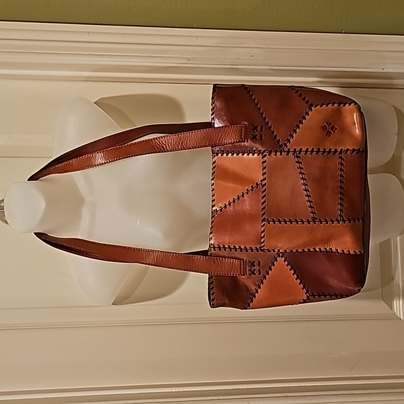 Patricia Nash Handbags - Patricia Nash leather purse